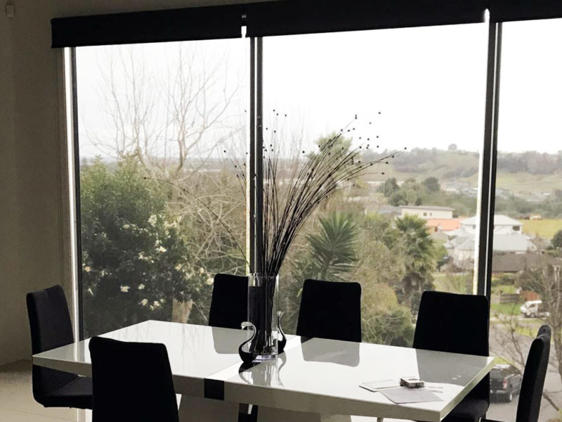 About Blinds On Location - Bay Of Plenty - Sunscreen Blinds