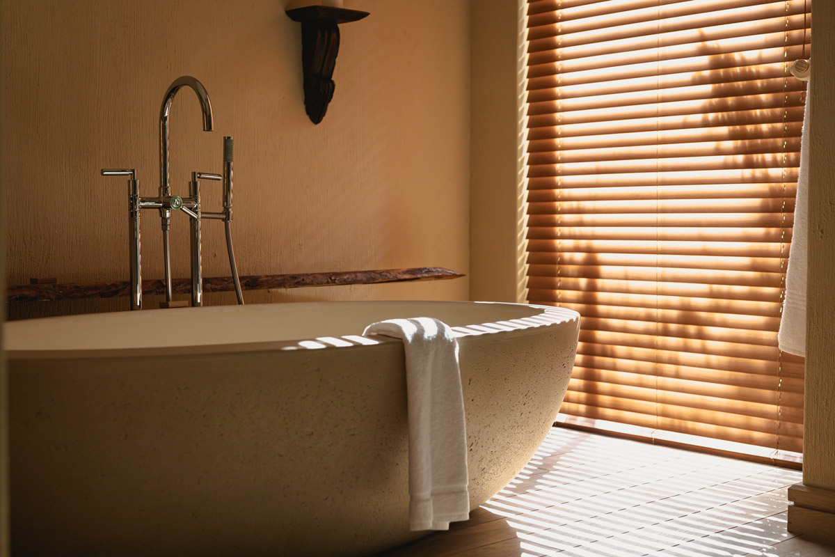 What Blinds are the Best Choice for Bathrooms?